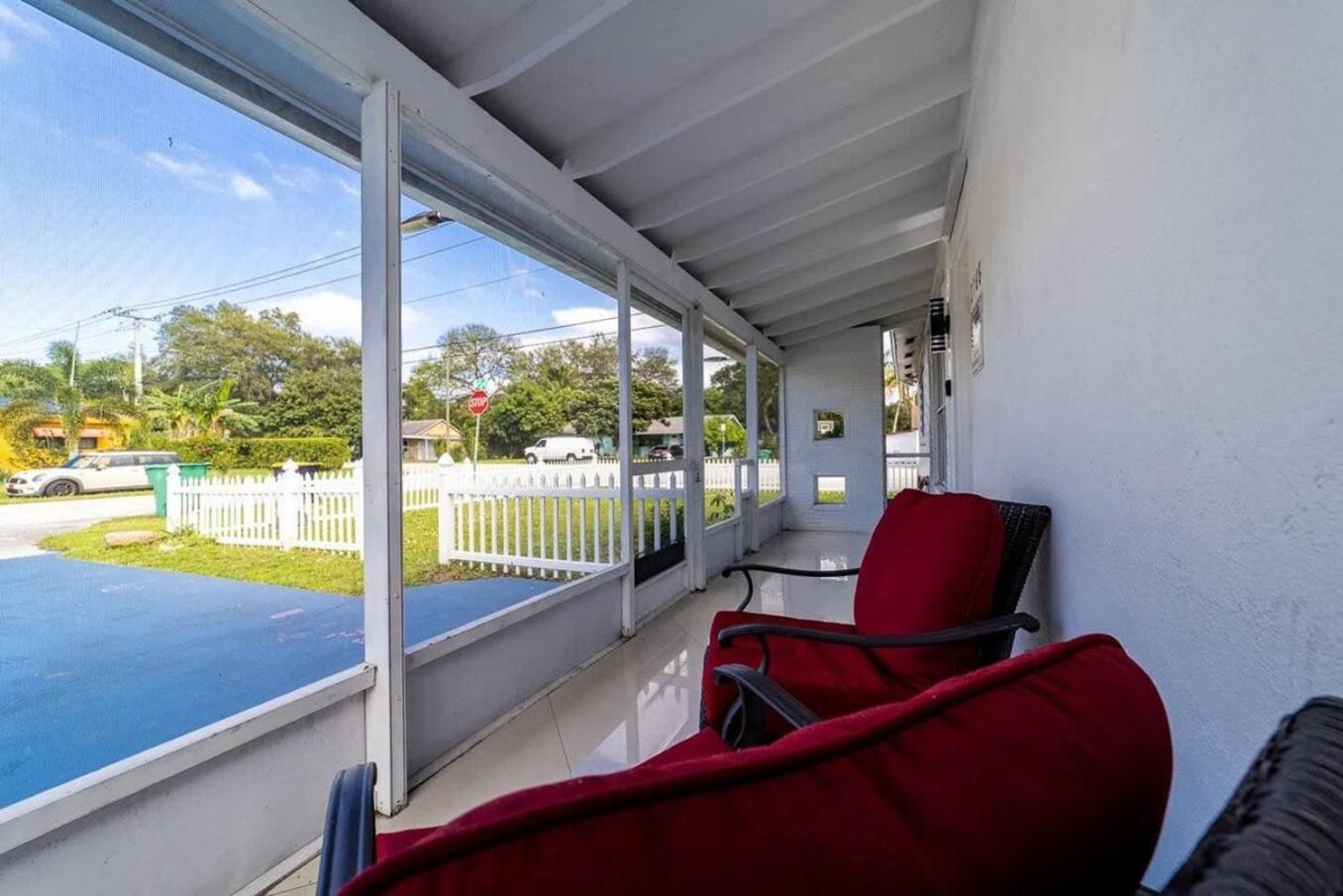 Private Heated Pool Villa In Ftl Near Beach Fort Lauderdale Extérieur photo