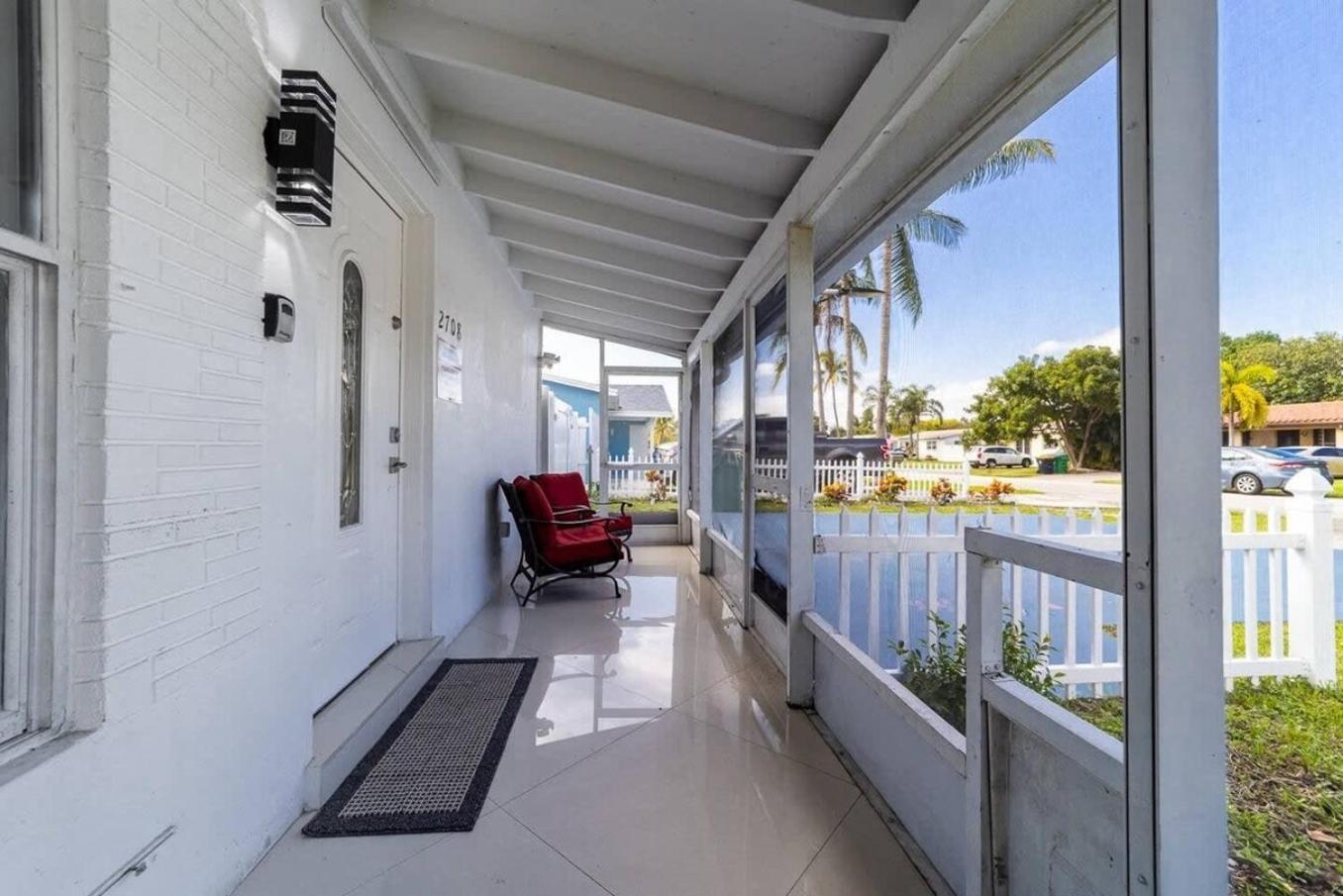 Private Heated Pool Villa In Ftl Near Beach Fort Lauderdale Extérieur photo