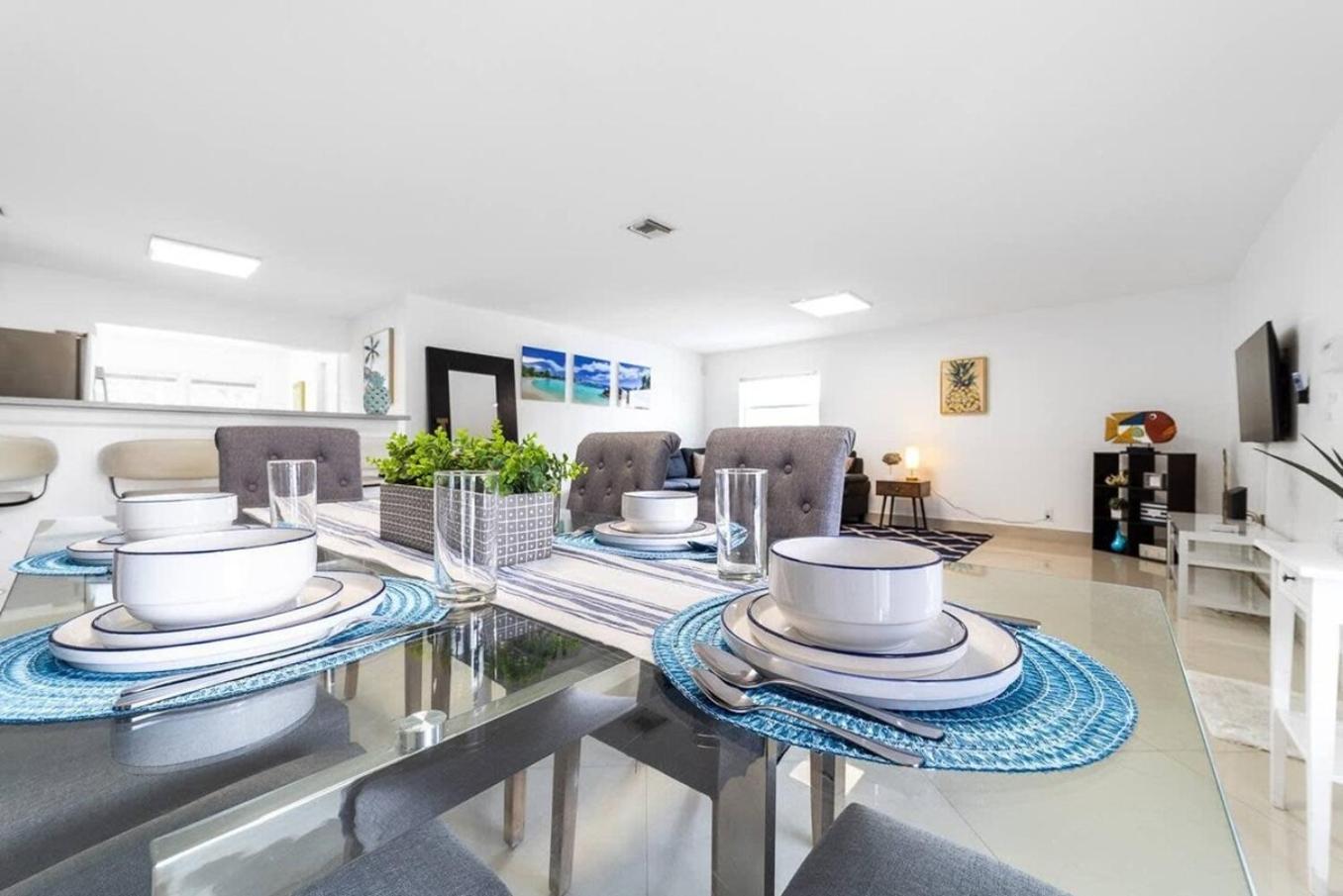 Private Heated Pool Villa In Ftl Near Beach Fort Lauderdale Extérieur photo